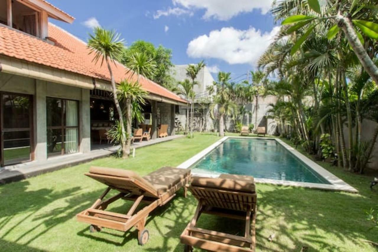 Villa Kundalini Seminyak  Exterior photo